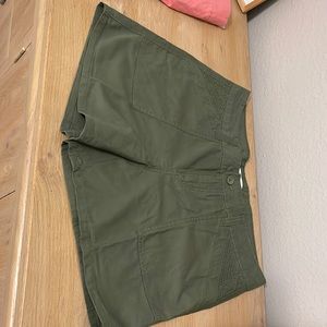 Hunter green shorts like new